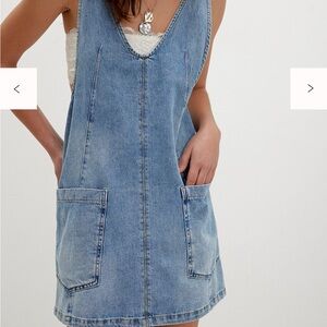 Denim Sleeveless Vest with Pockets